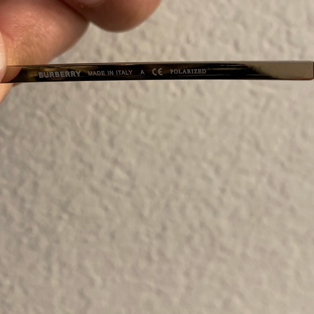 Burberry Original Sunglasses 🕶 - Picture 8 of 15